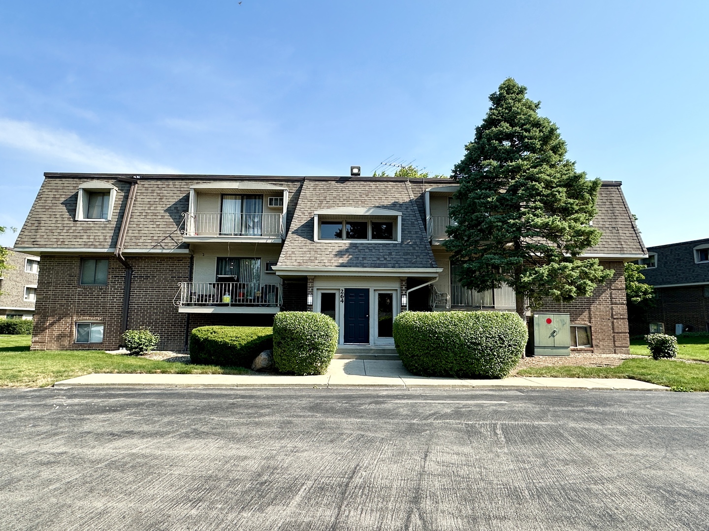 264 E Bailey Road Unit H, Naperville IL 60565
