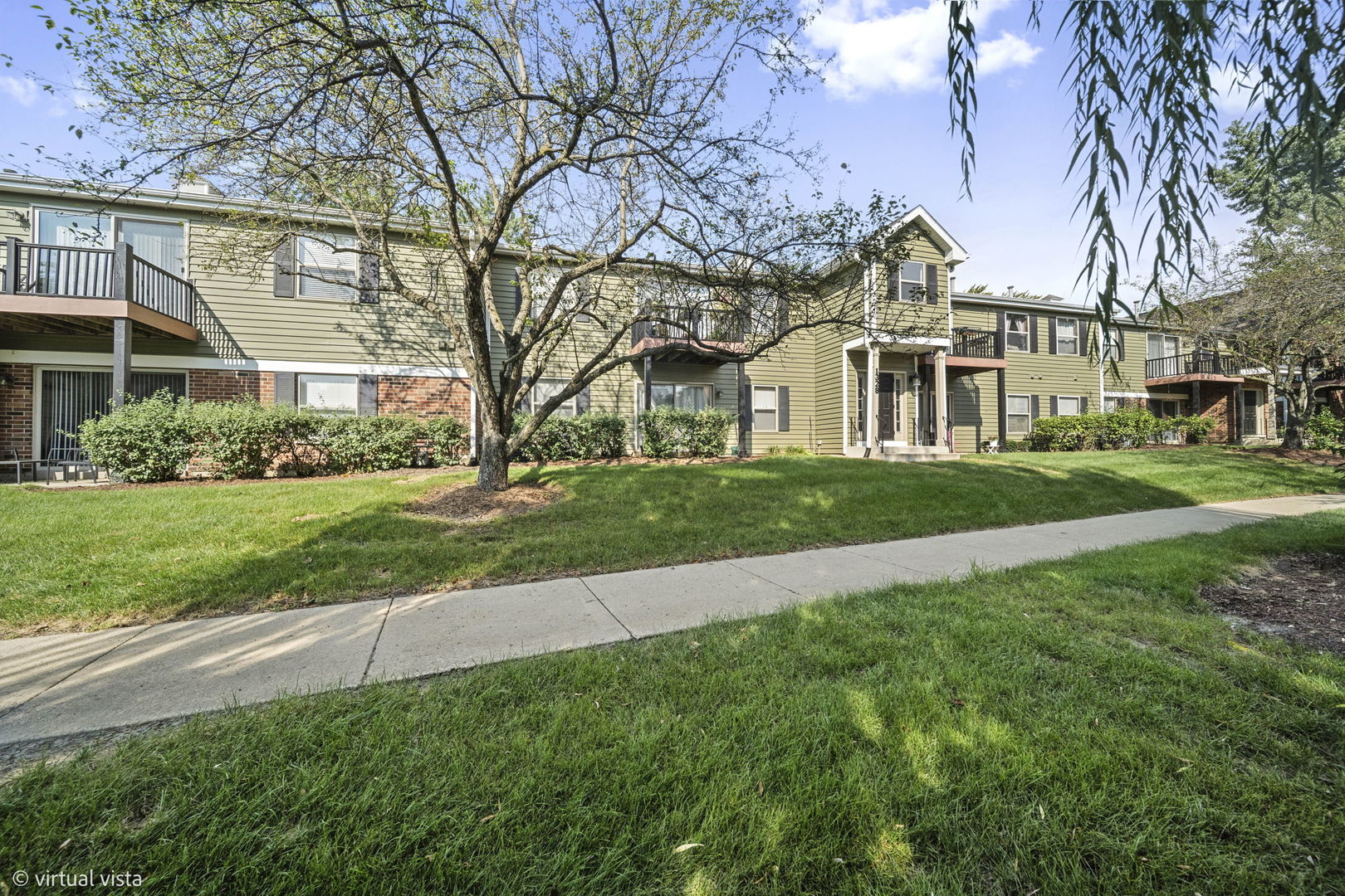 1328 Mc Dowell Road Unit 103, Naperville IL 60563