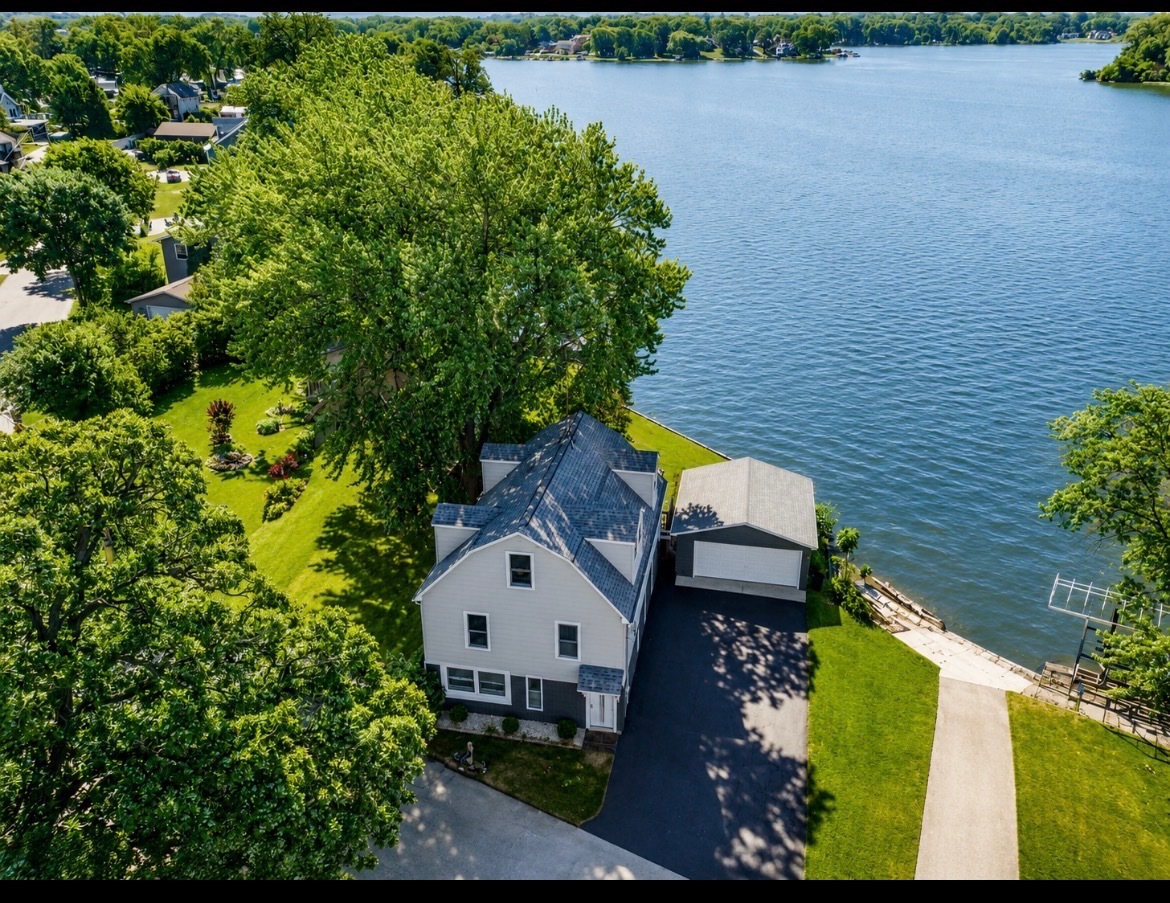 163 Eagle Point Road, Fox Lake IL 60020