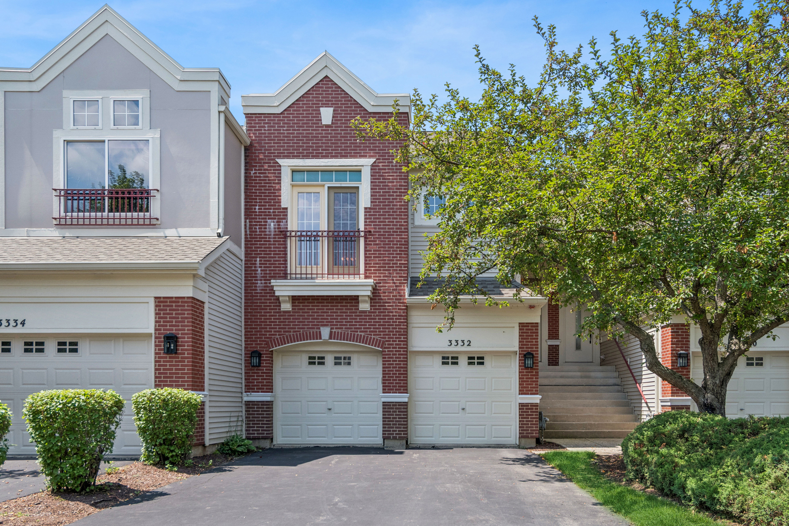 3332 ROSECROFT Lane, Naperville IL 60564