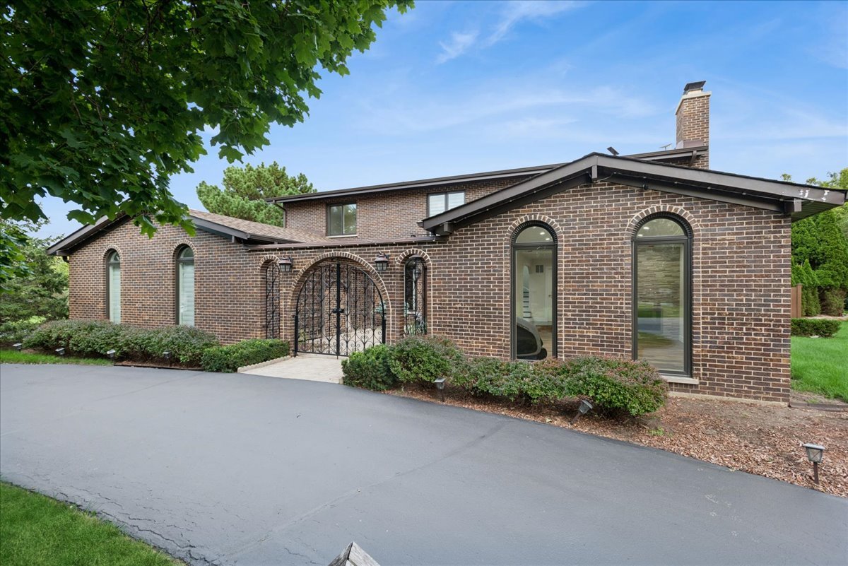 505 Rue Royale, Deer Park IL 60010