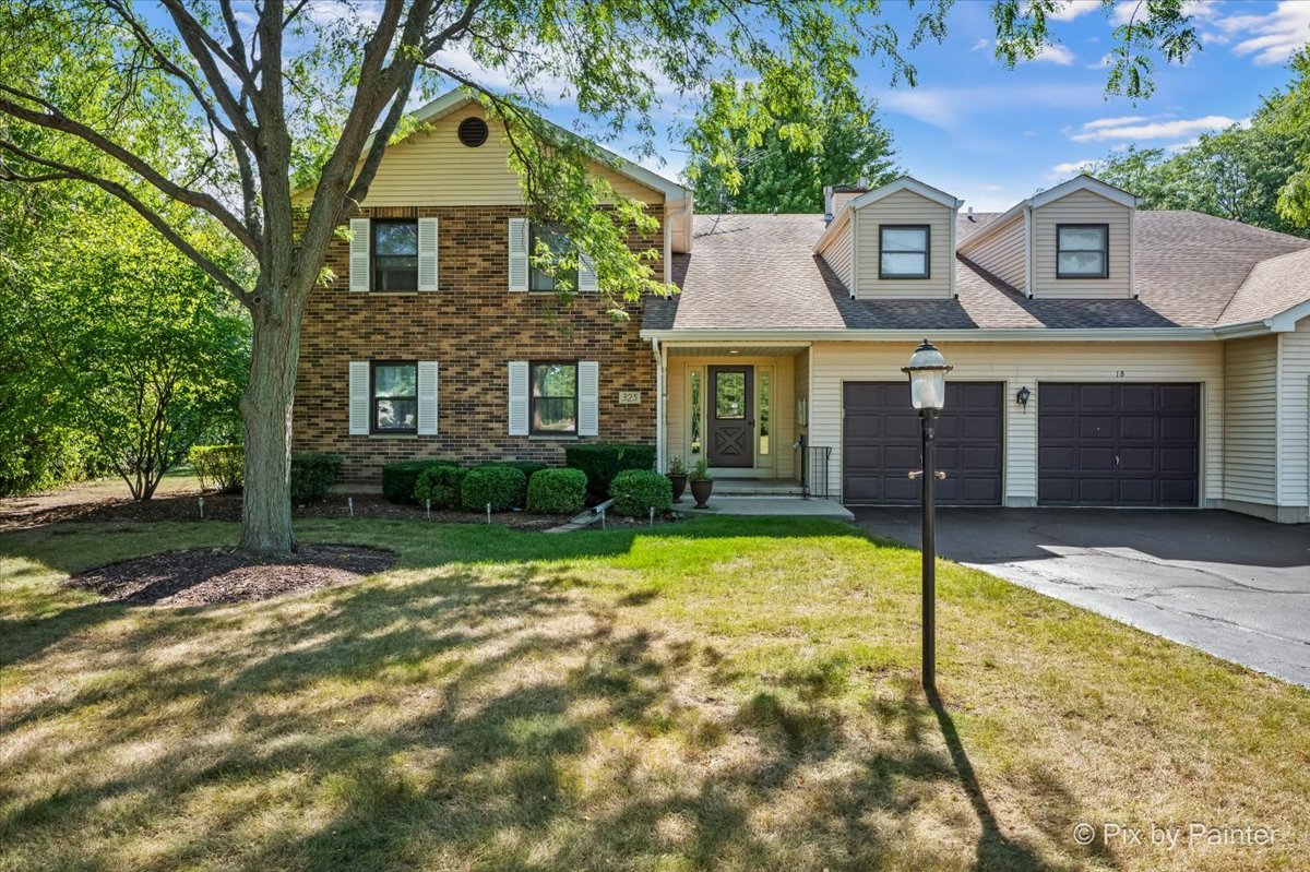 325 Lake Street Unit 1B, Crystal Lake IL 60014