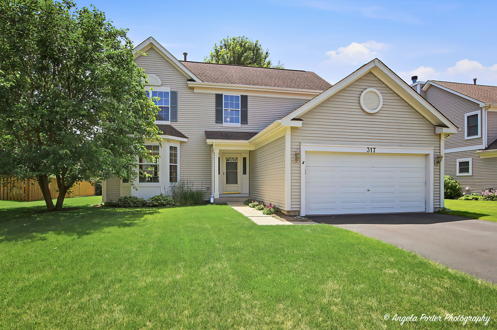 317 Talismon Drive, Crystal Lake IL 60012