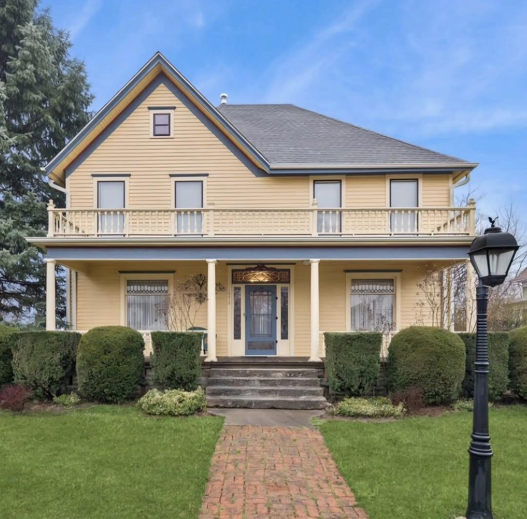10815 N Woodstock Street, Huntley IL 60142