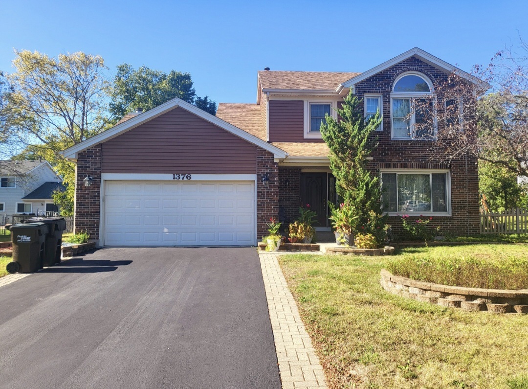 1376 Parkridge Court, Crystal Lake IL 60014