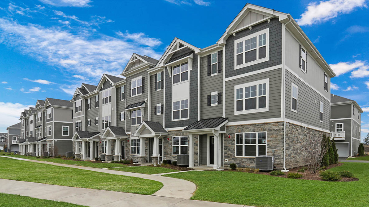 299 Basin Court, St. Charles IL 60174