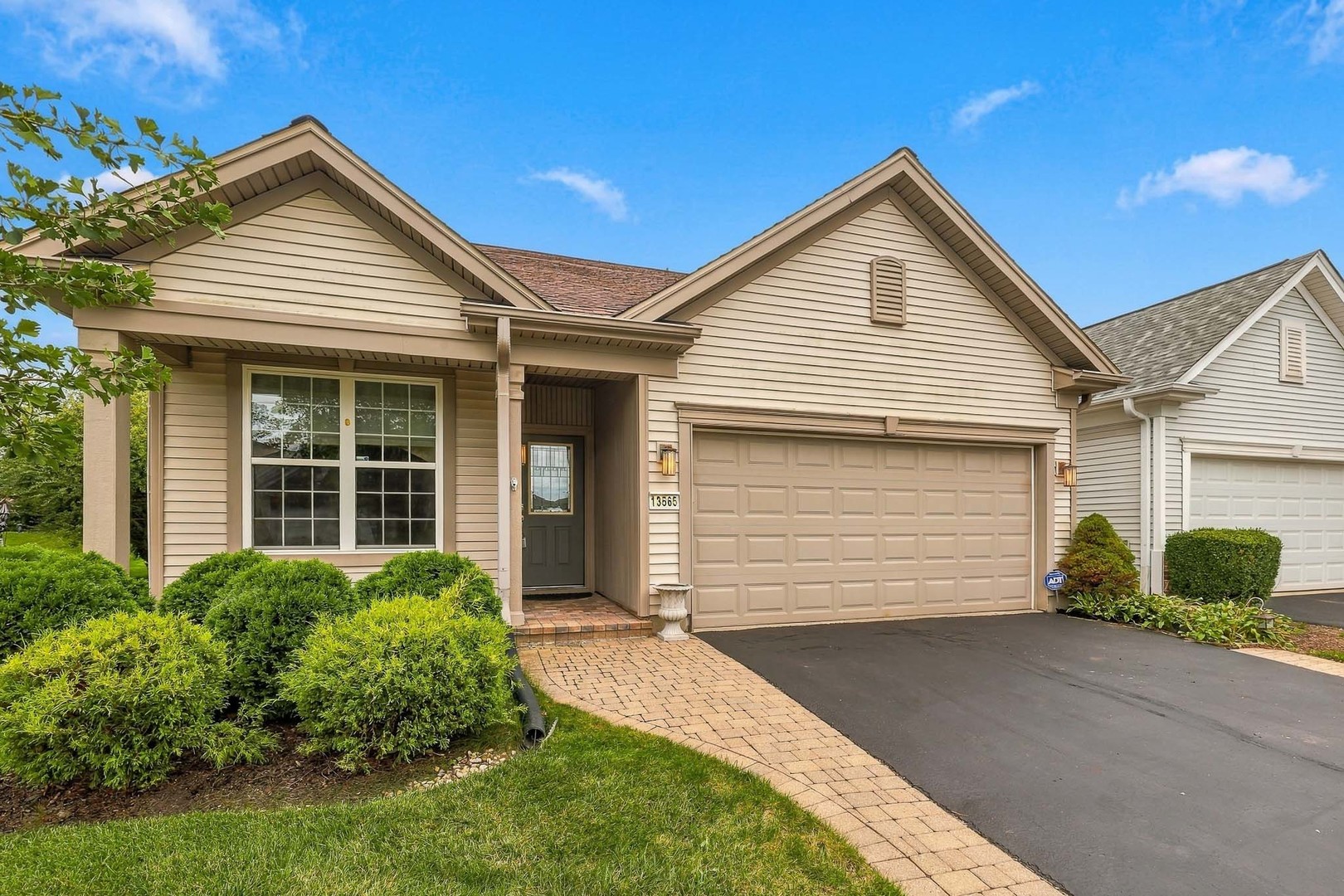 13565 Lehigh Street, Huntley IL 60142