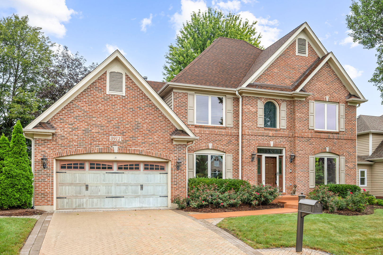 3912 Royal and Ancient Drive, St. Charles IL 60174