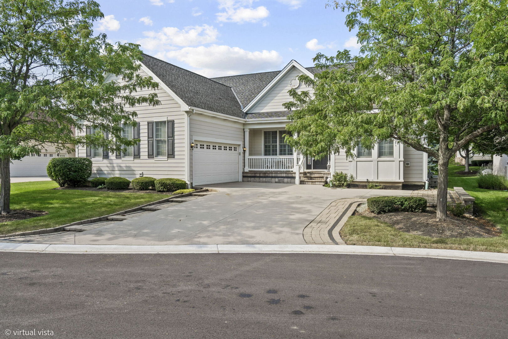 4 Denali Court, South Barrington IL 60010