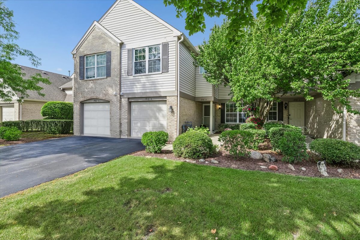 1918 Heron Avenue Unit B, Schaumburg IL 60193