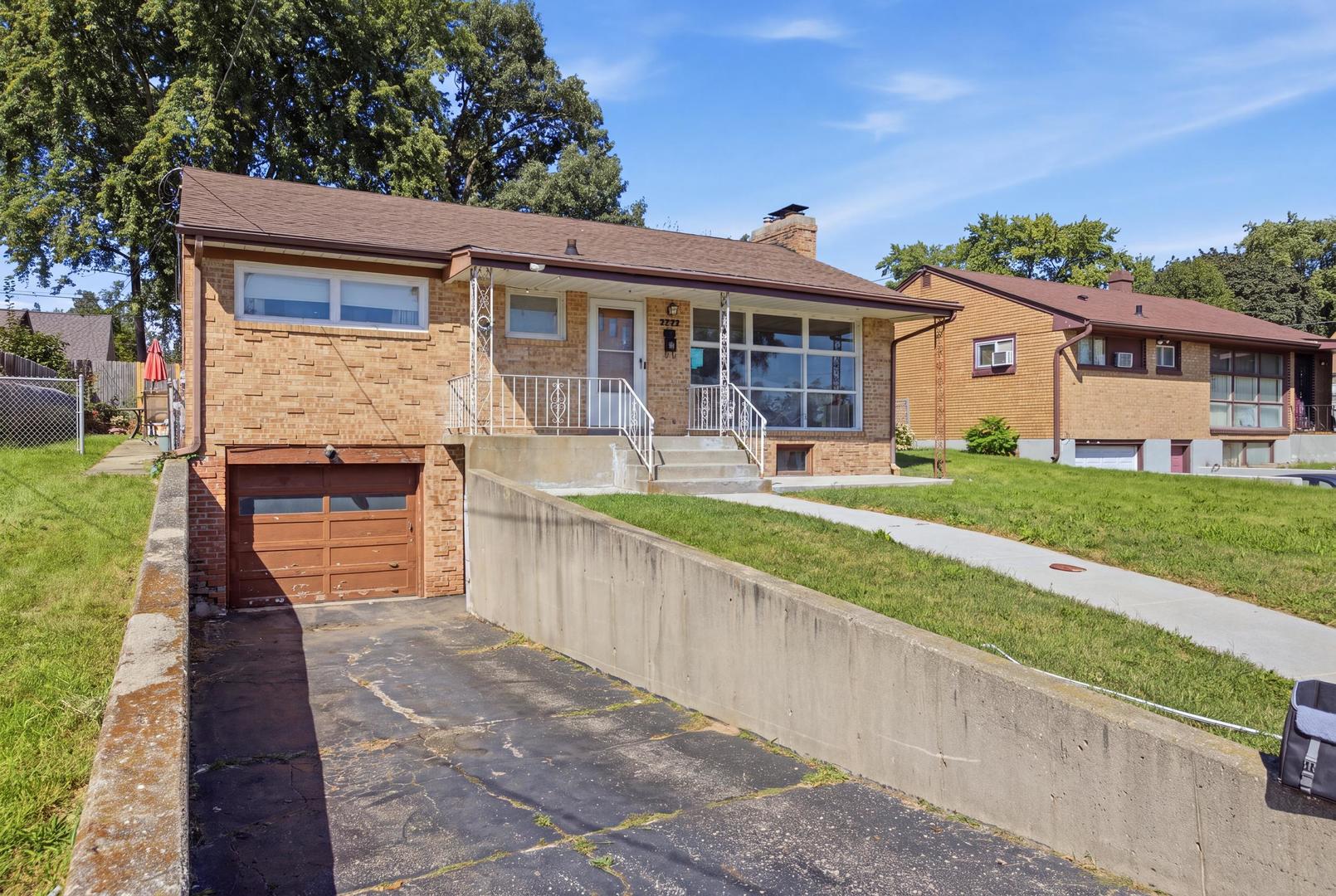 724 Hastings Street, Elgin IL 60120