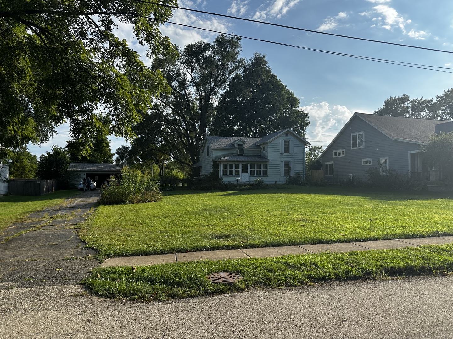 428 Chalmers Street, Geneva IL 60134