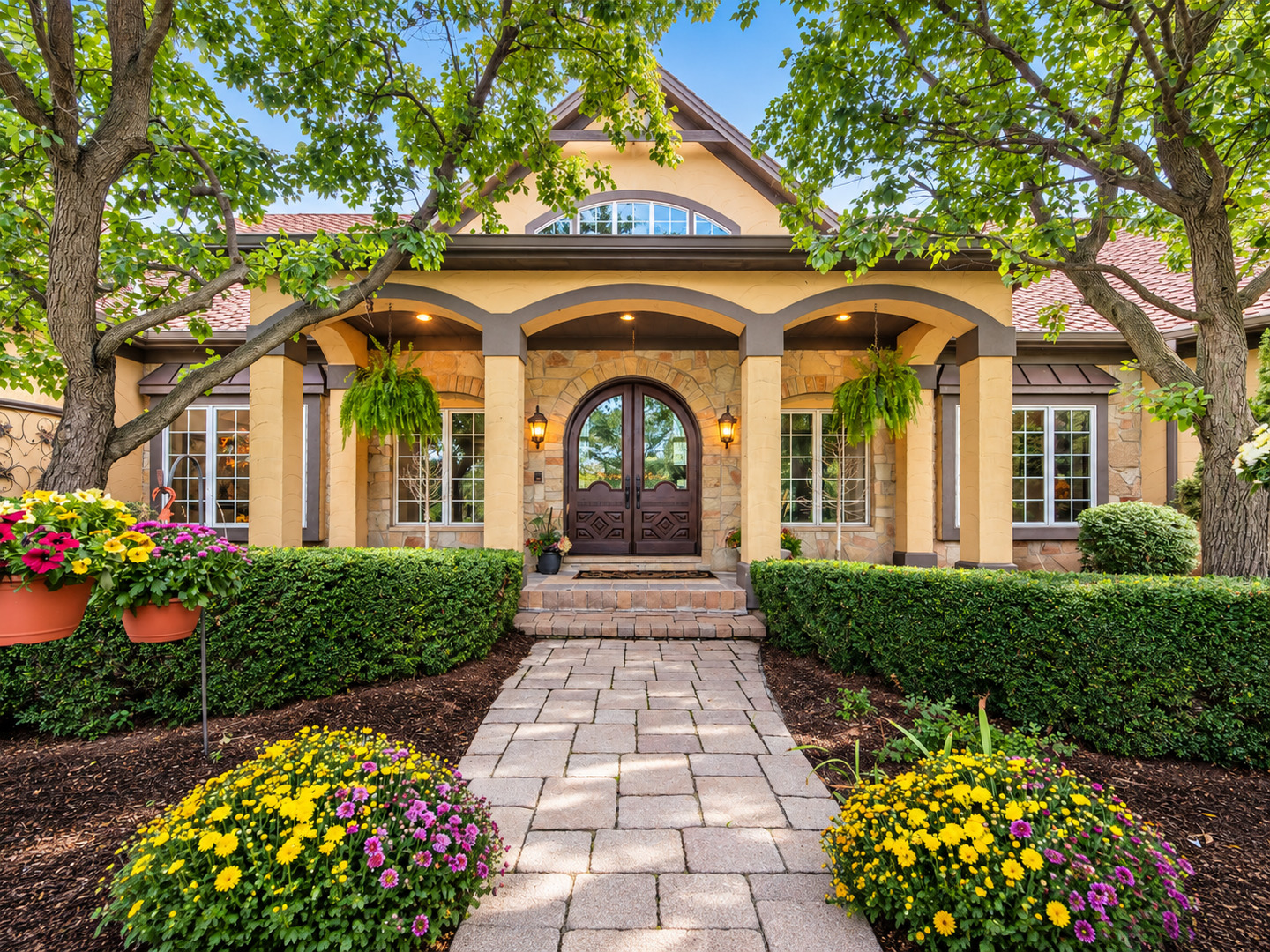 5 AUTUMN Trail, Barrington Hills IL 60010