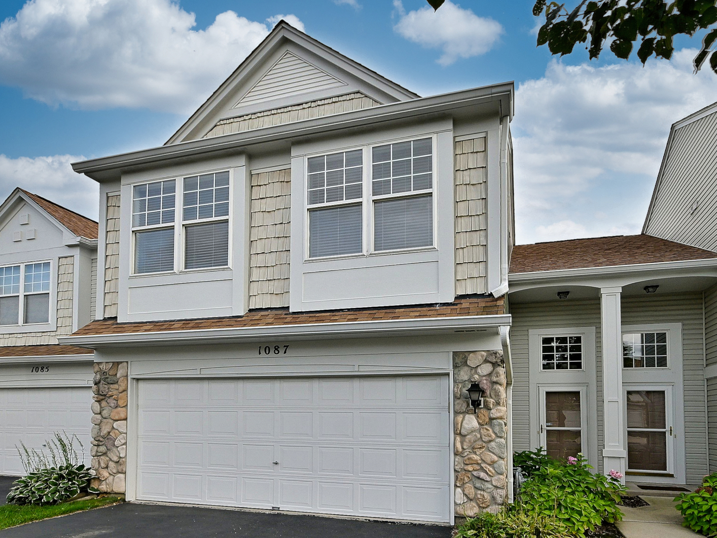 1087 Delta Drive Unit 1087, Elgin IL 60123