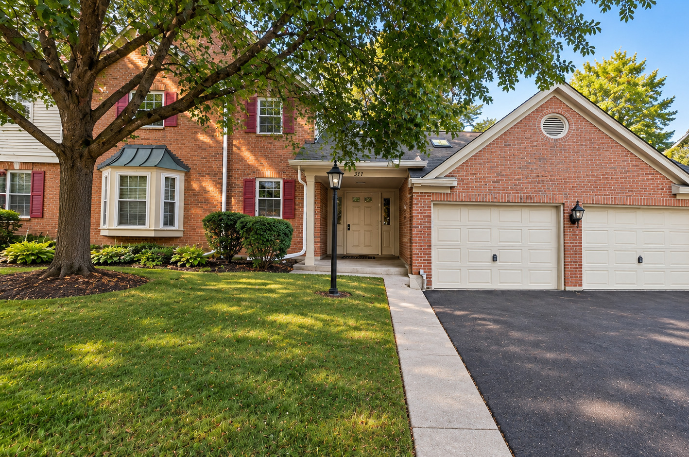 311 Glasgow Lane Unit V2, Schaumburg IL 60194
