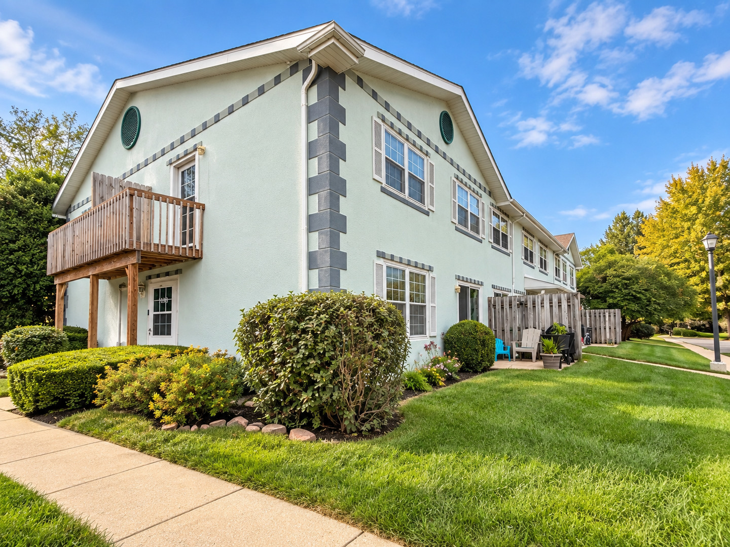 1083 Greenwood Circle, Woodstock IL 60098