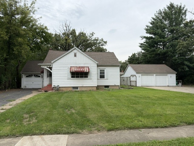 3904 Grove Avenue, Mchenry IL 60050