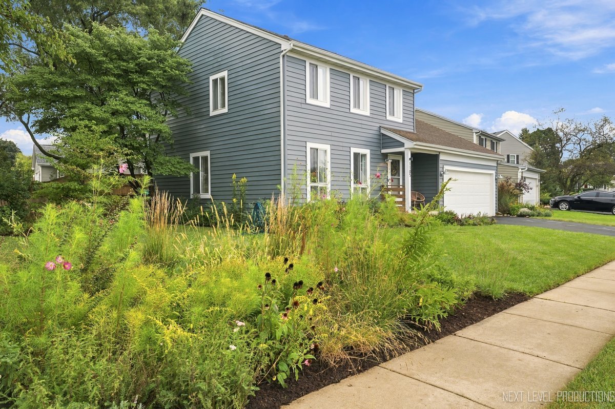 1105 Appleton Lane, Geneva IL 60134
