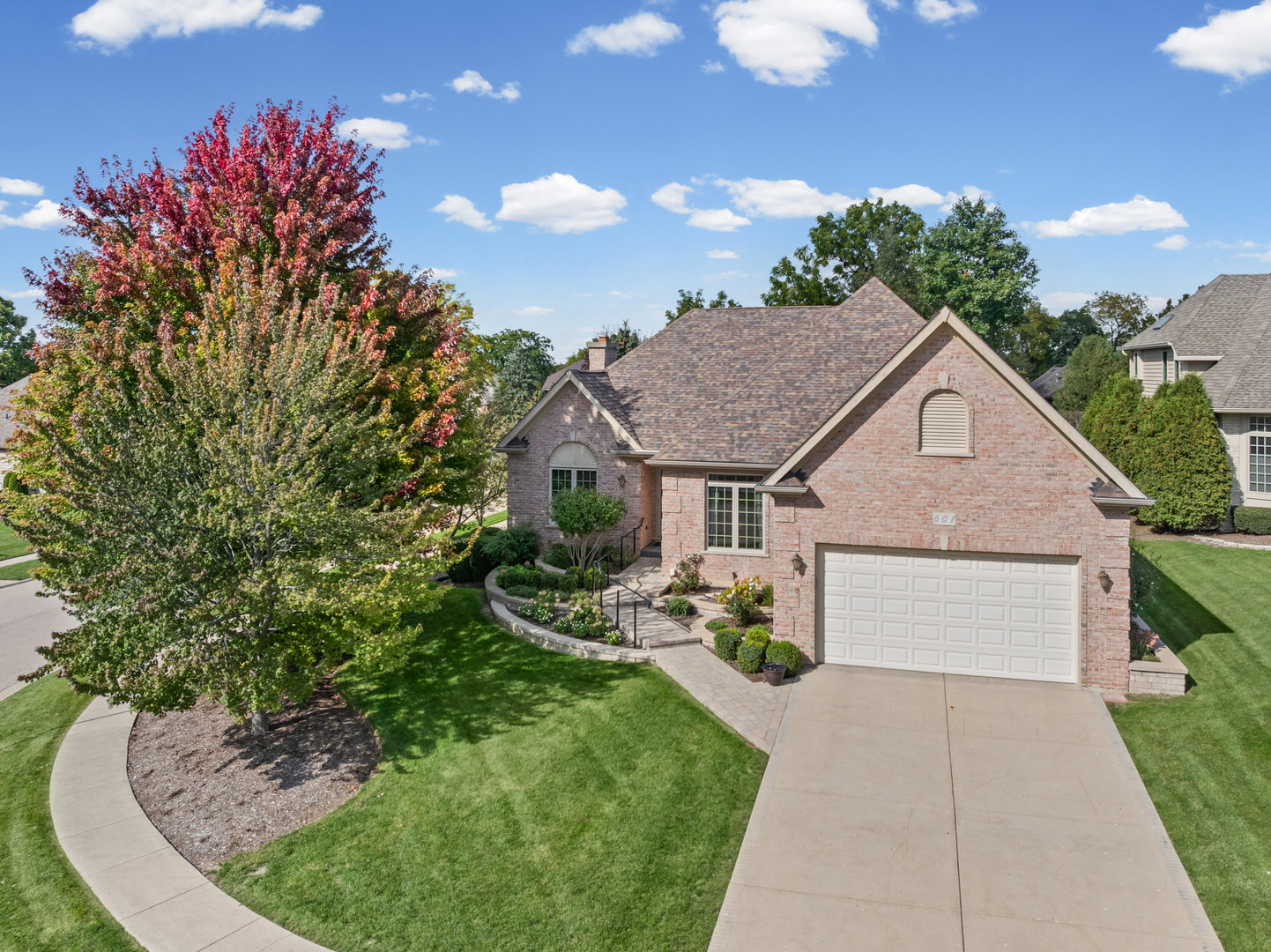 601 Edelweiss Drive, Antioch IL 60002