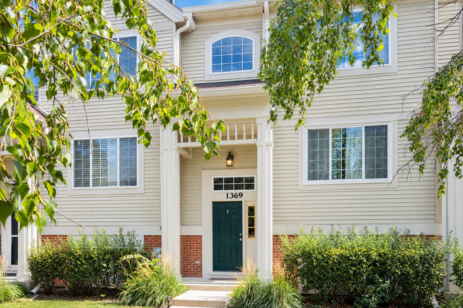 1369 New Haven Drive, Cary IL 60013