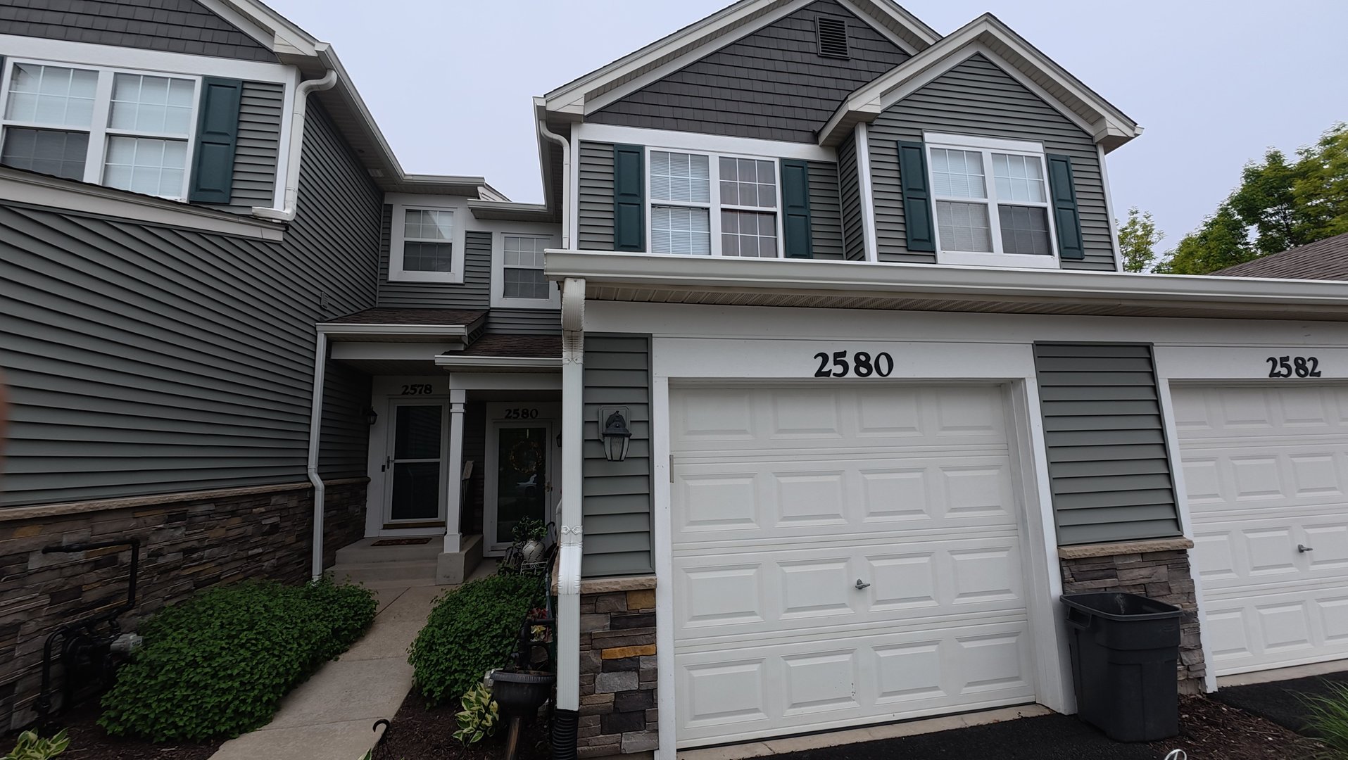 2580 Golf Ridge Circle, Naperville IL 60563