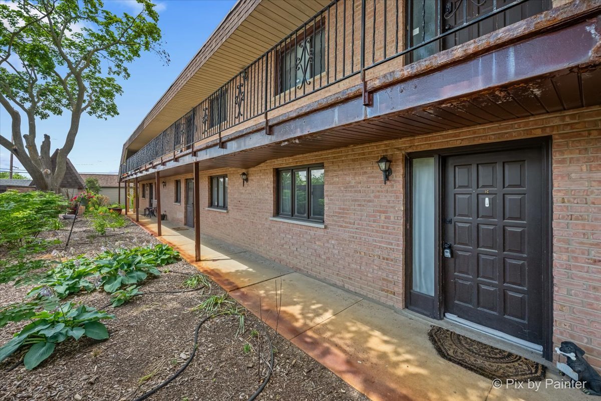 520 E Main Street Unit 1C, Barrington IL 60010
