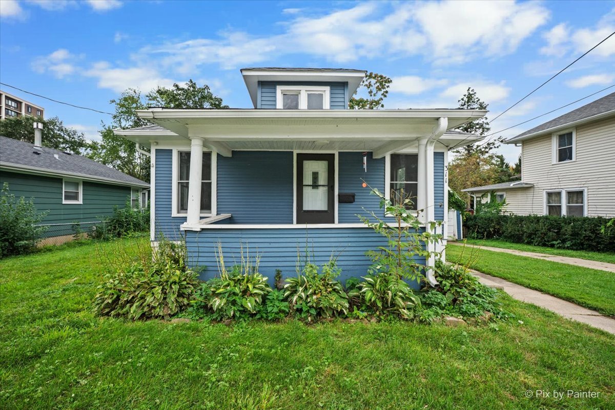 311 Locust Street, Elgin IL 60123