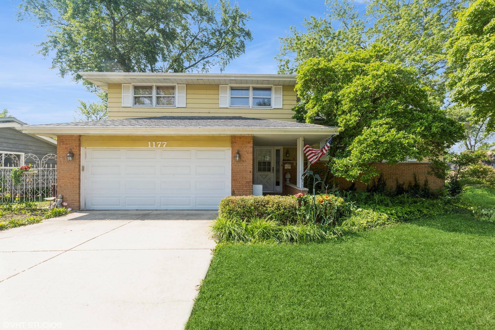 1177 Meadow Lane, Elgin IL 60123