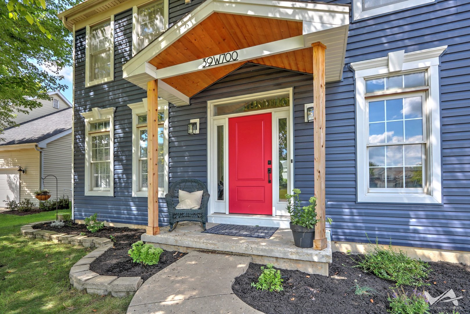 39W700 Green Place, Geneva IL 60134