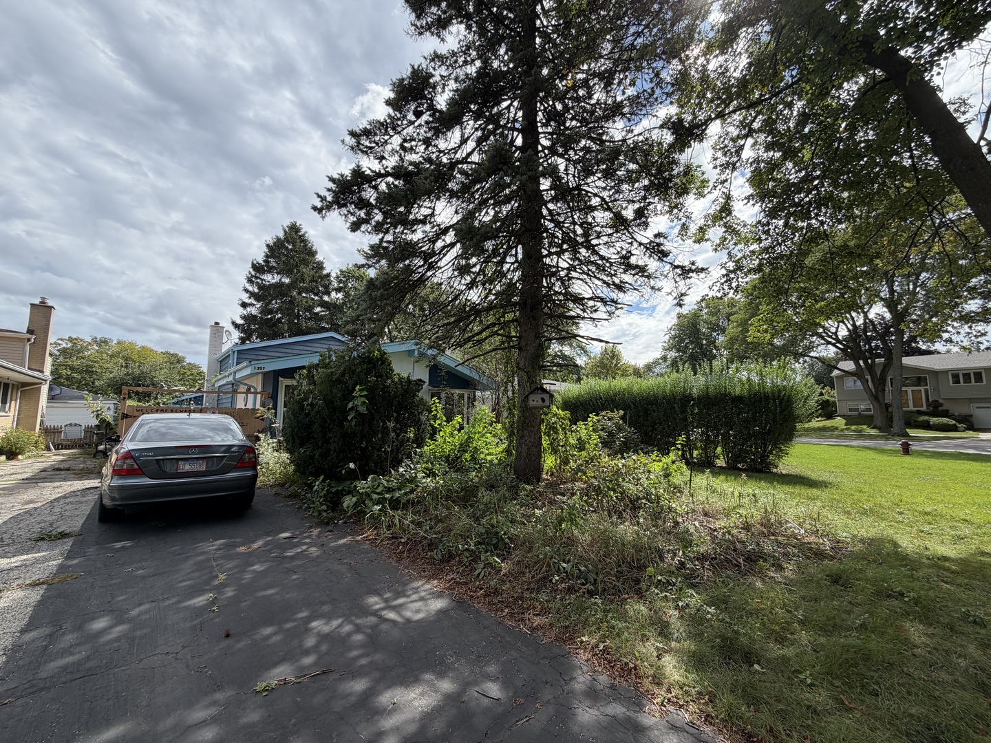 1357 S Vail Avenue, Arlington Heights IL 60005