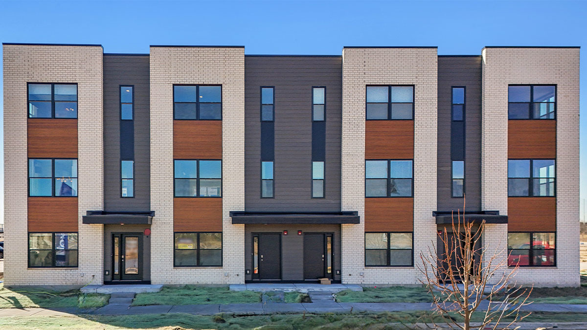 2225 Bayside Drive, Schaumburg IL 60173