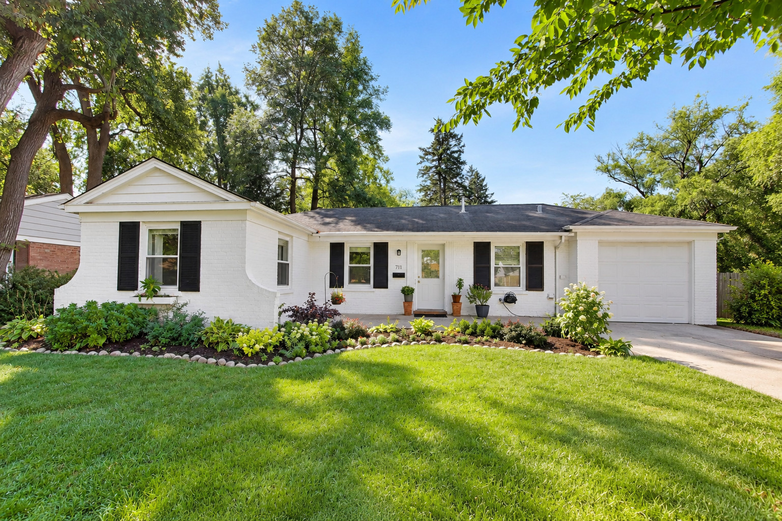 711 E Euclid Avenue, Arlington Heights IL 60004