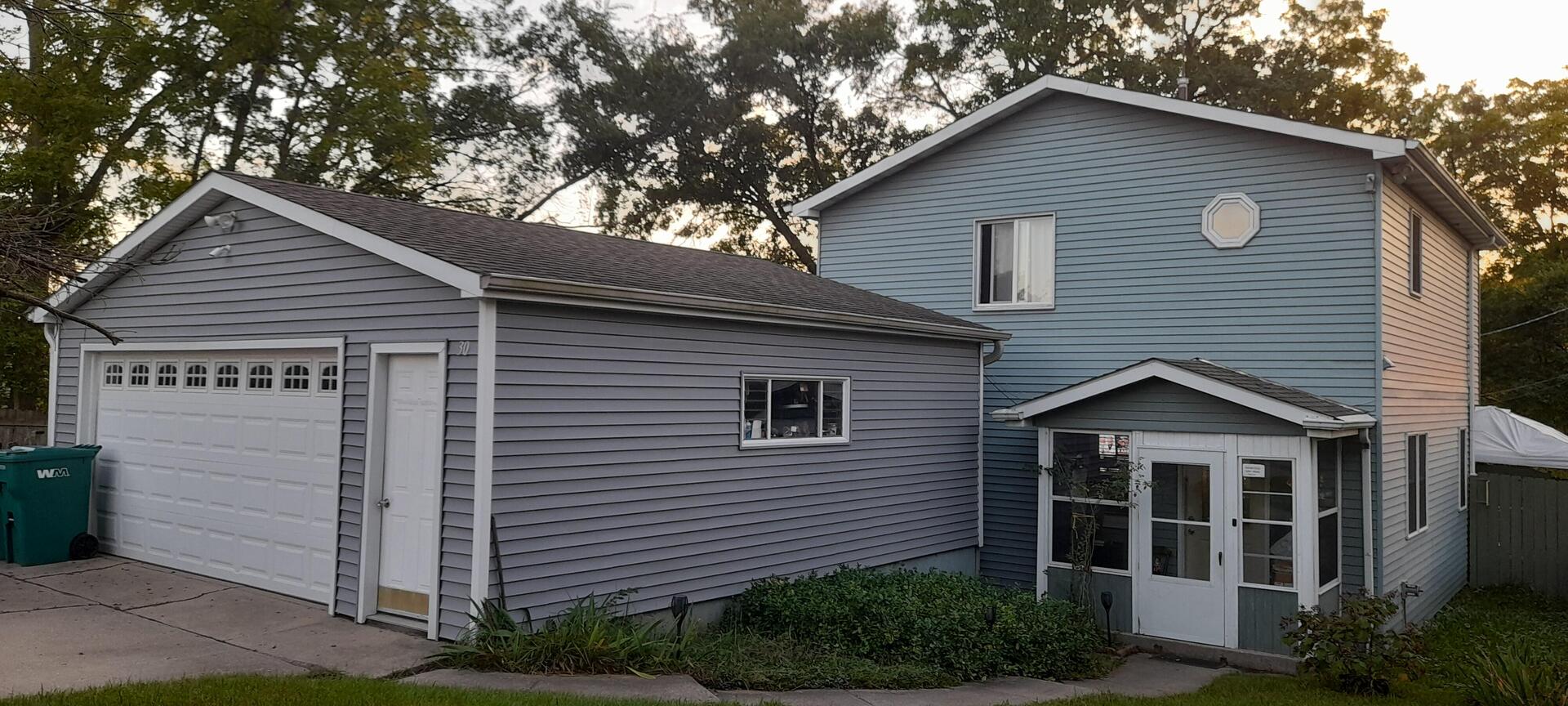 30 N Lilac Ave Avenue, Fox Lake IL 60020