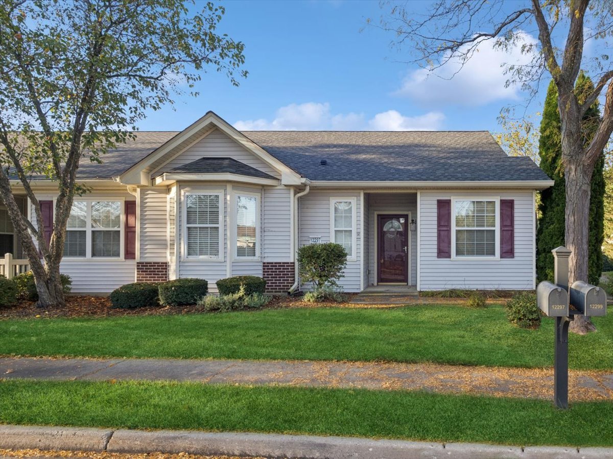 12297 Quail Ridge Drive, Huntley IL 60142