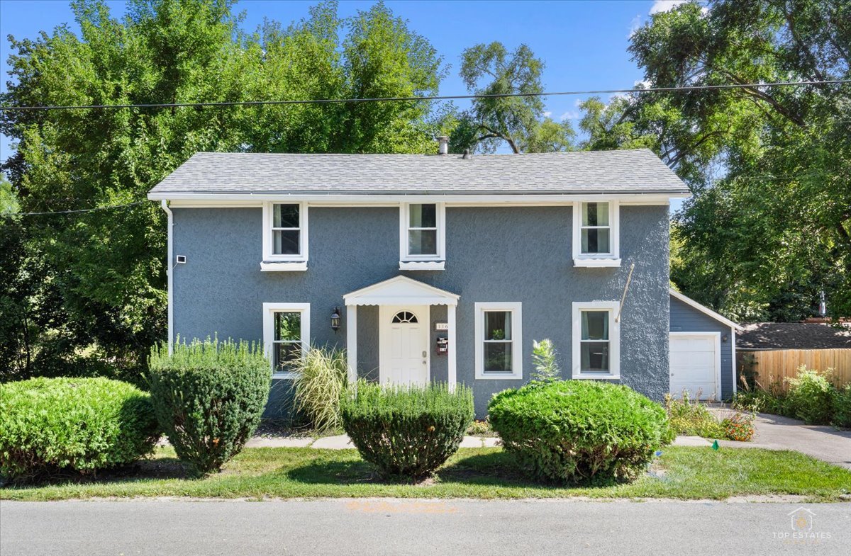 116 N 7th Avenue, St. Charles IL 60174