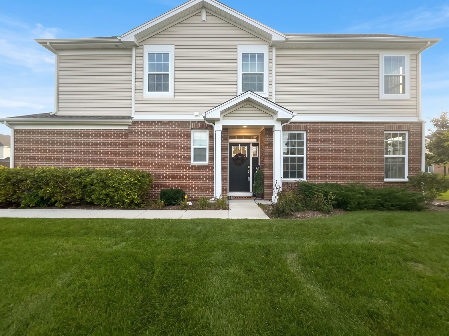 1246 Draper Road, Mchenry IL 60050