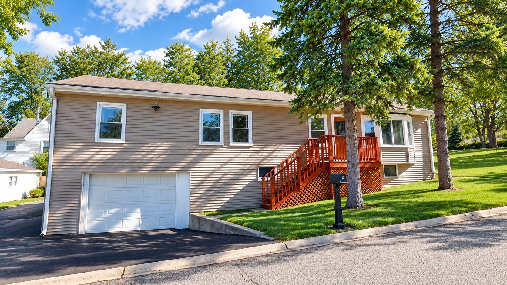 176 E Grand Avenue, Fox Lake IL 60020