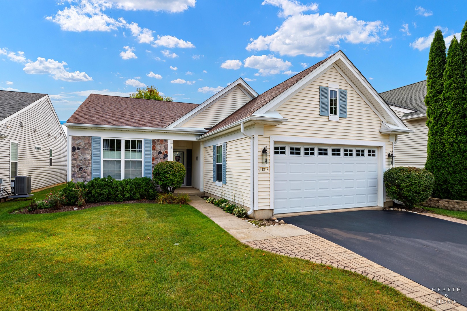 11848 Chatfield Crossing, Huntley IL 60142
