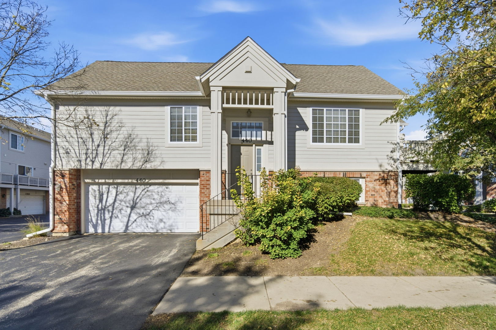440 Churchill Drive, Elgin IL 60124
