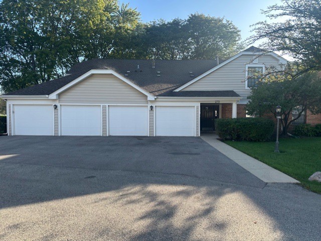 270 Kings Mill Court Unit A1, Schaumburg IL 60193