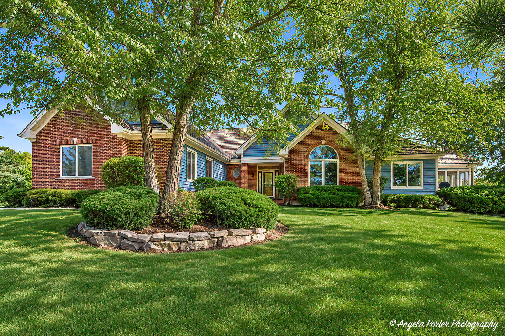 2916 HANGING FEN Court, Johnsburg IL 60050