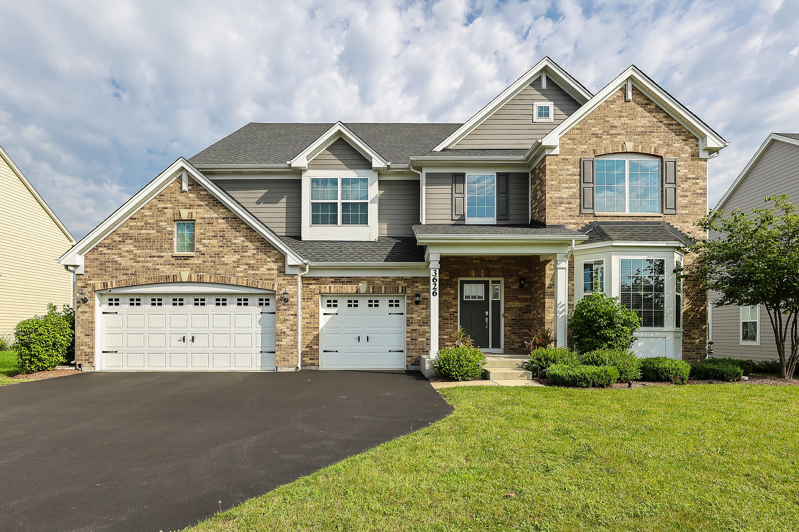 3626 Emerald Road, Elgin IL 60124