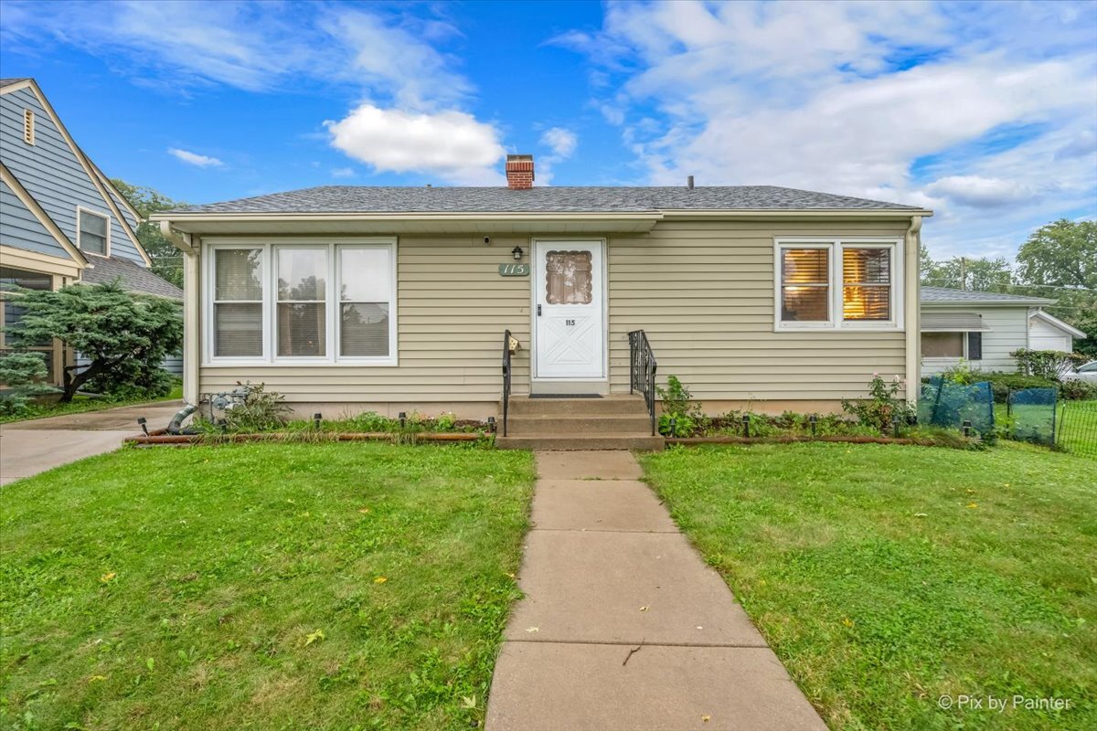 115 S Du Bois Avenue, Elgin IL 60123