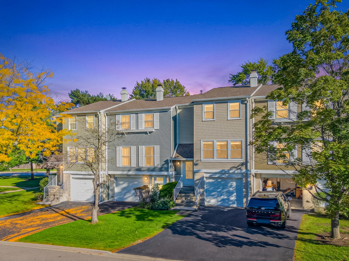 1931 Farnham Court, Schaumburg IL 60194