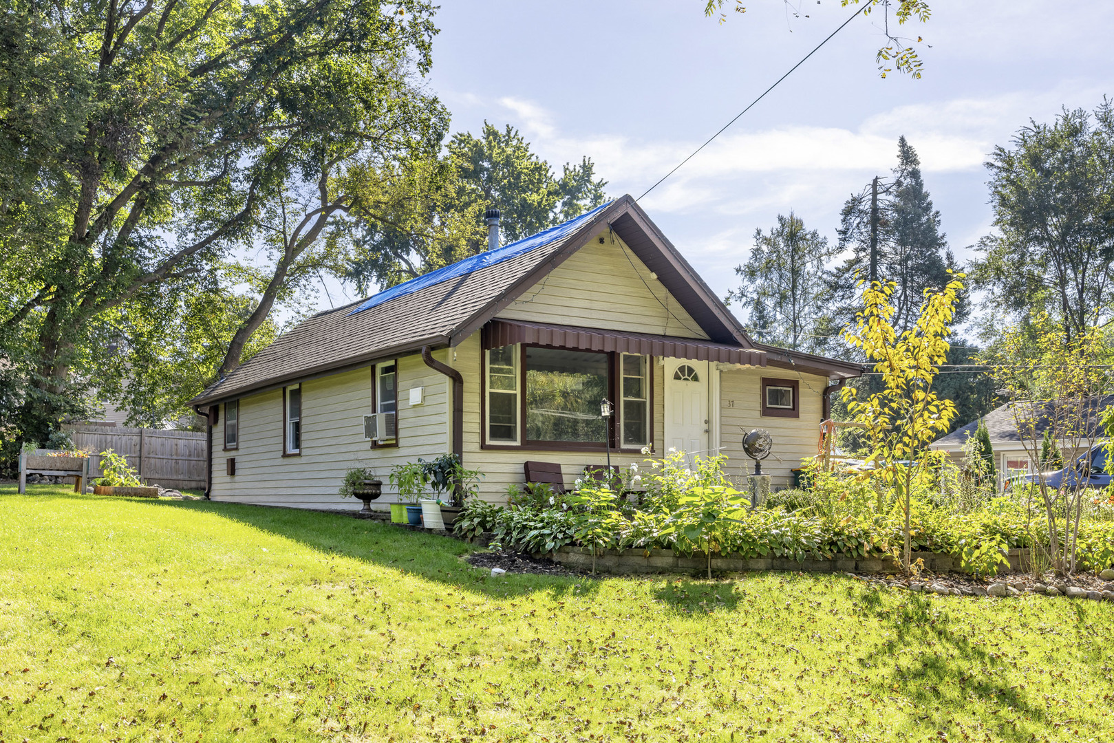 37 S Hickory Avenue, Fox Lake IL 60020