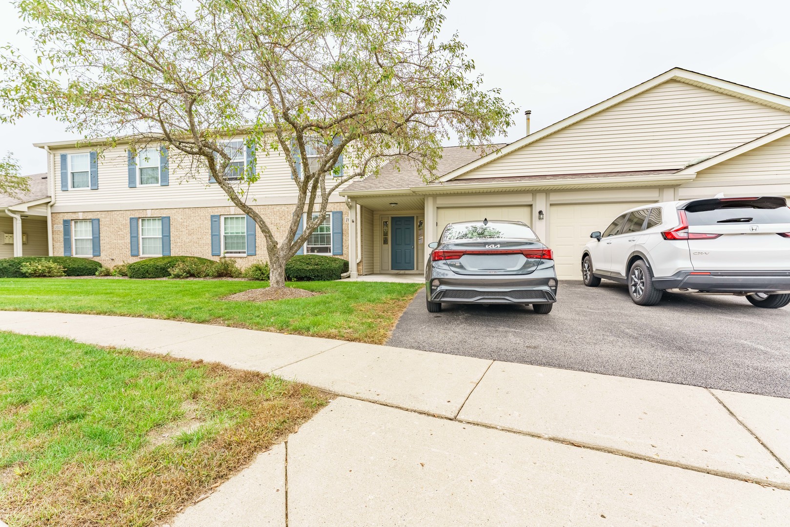 1011 Sommerset Court Unit C, Elgin IL 60120