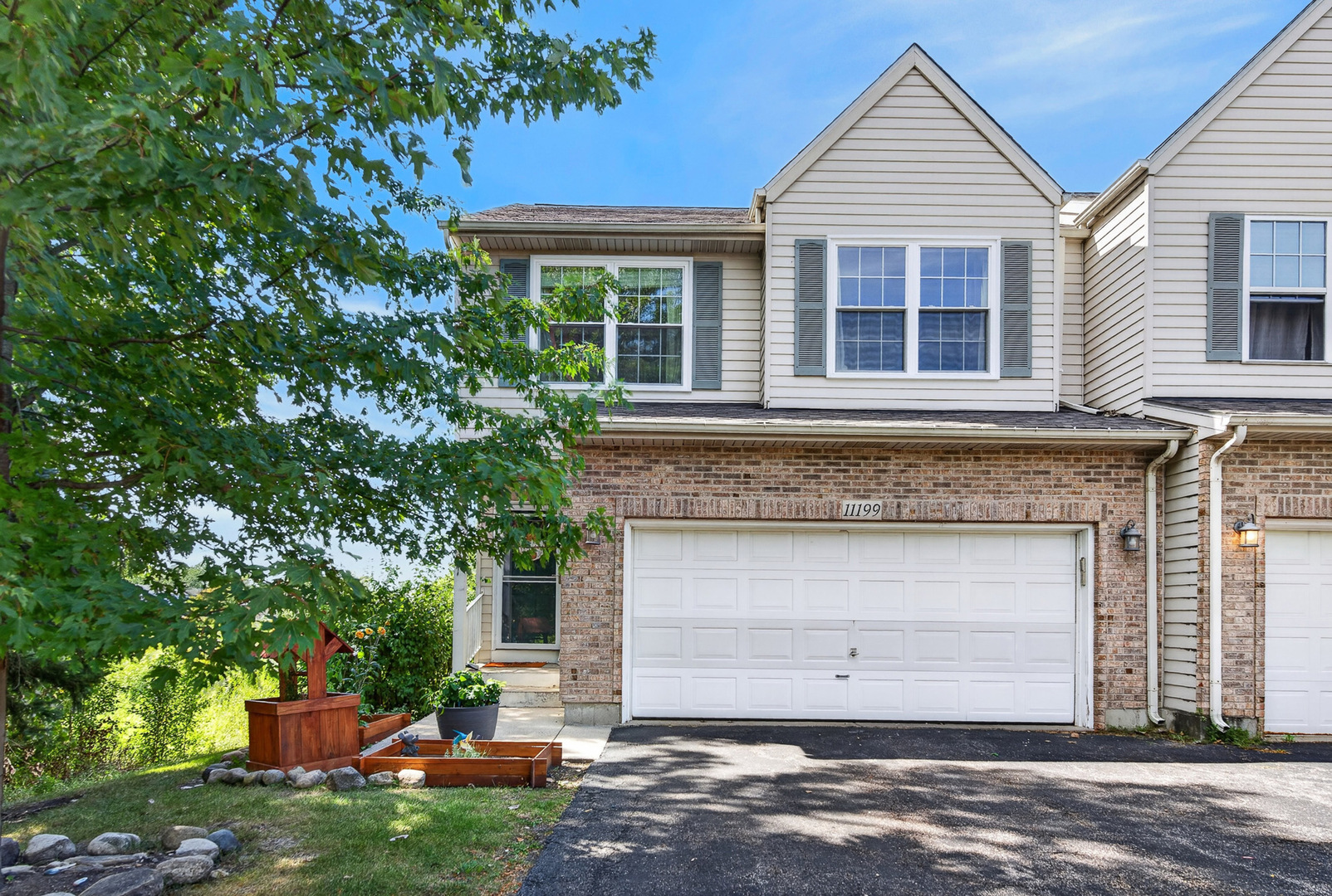 11199 Douglas Avenue, Huntley IL 60142
