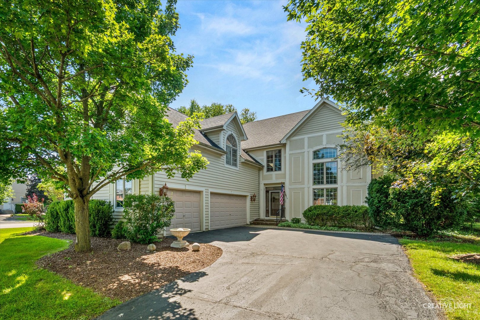 4N468 S Robert Frost Circle, St. Charles IL 60175