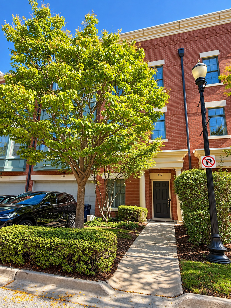 157 River Walk Court, Elgin IL 60120