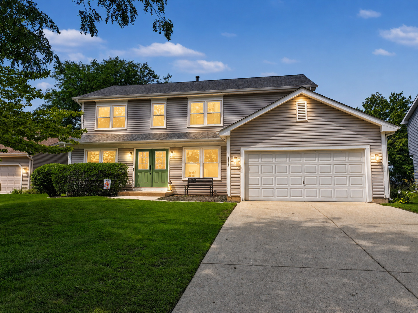 1262 Knollwood Circle, Crystal Lake IL 60014